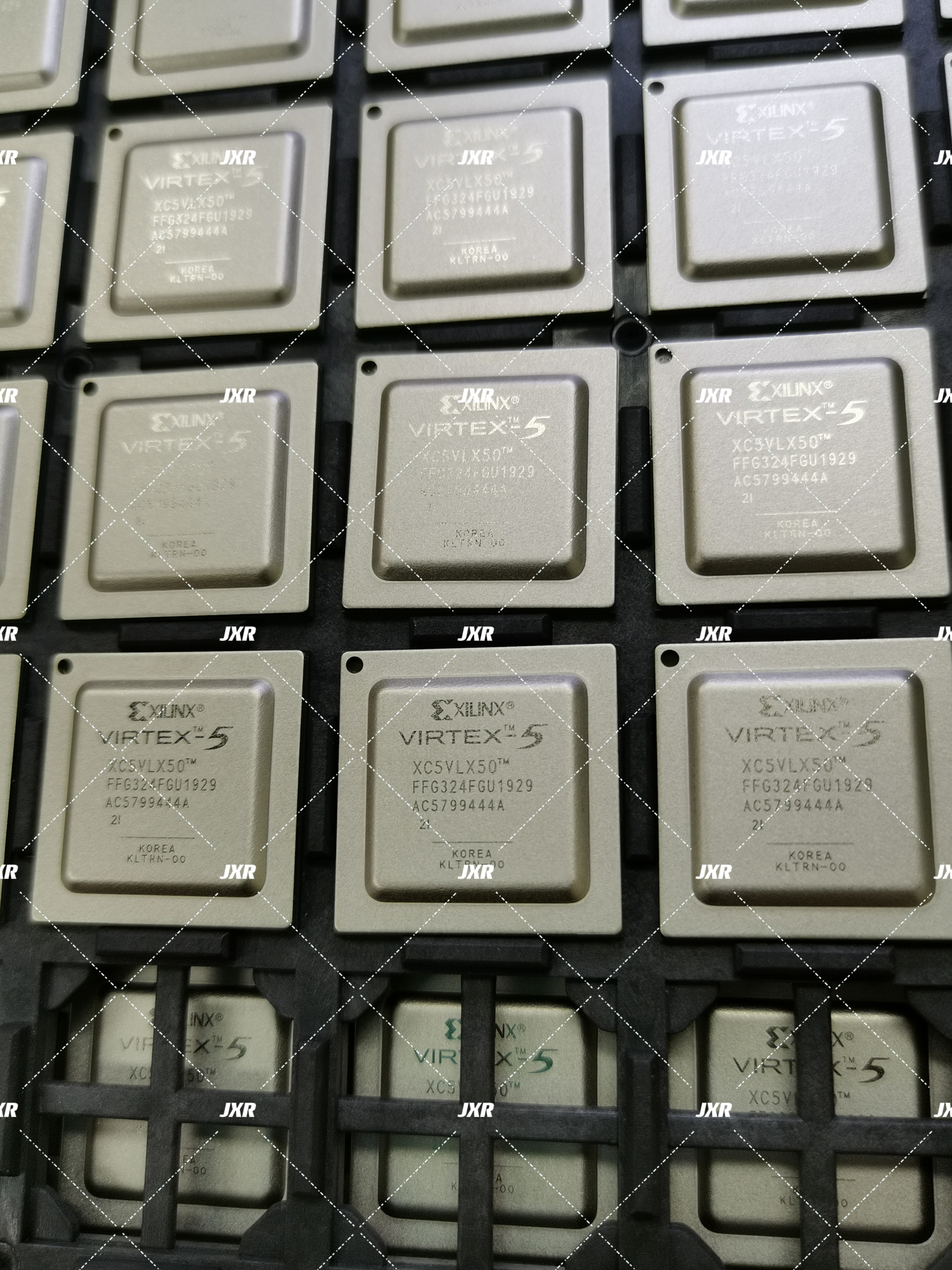 XC5VLX50-2FFG324I